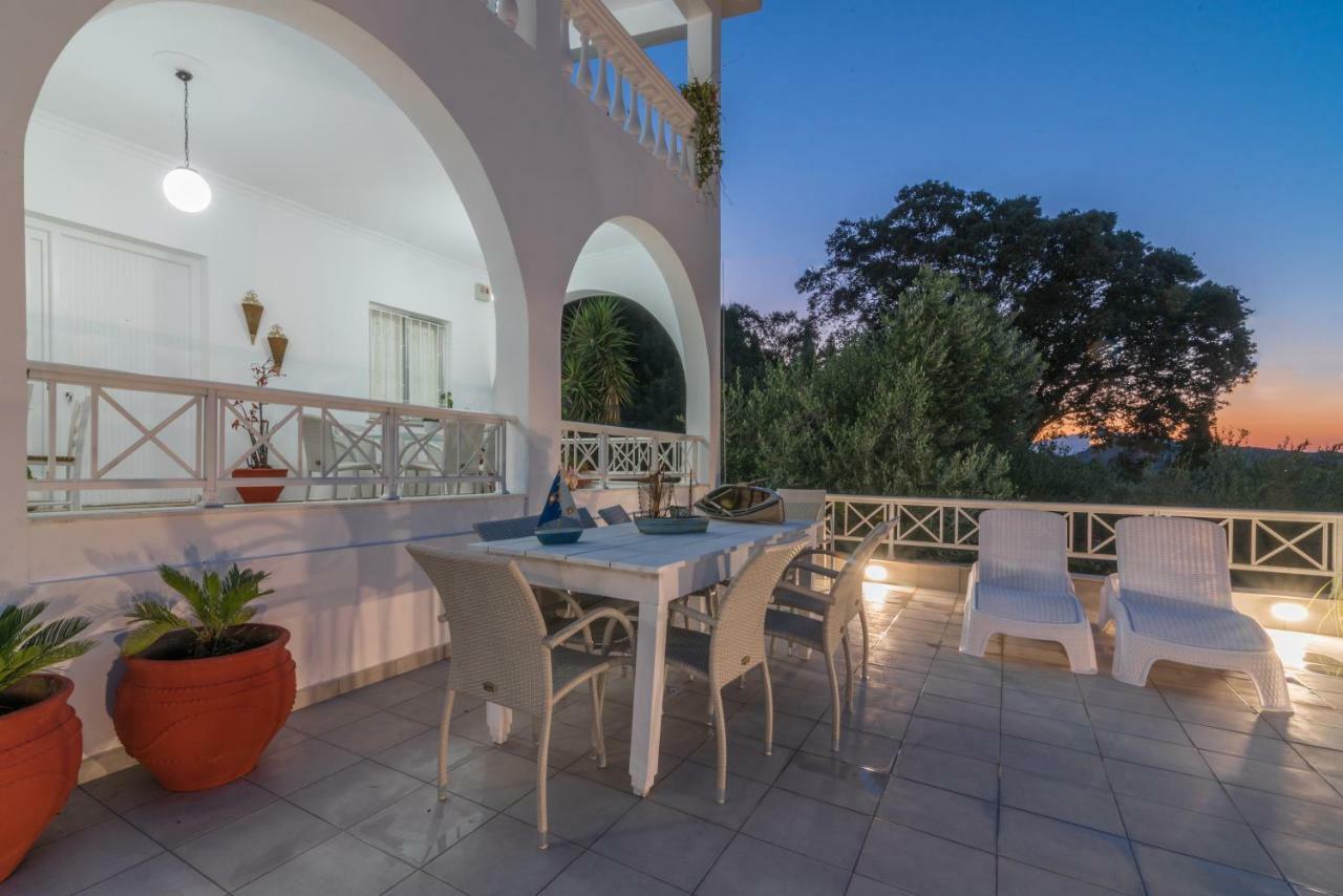 Amalia Country House Áno Yerakaríon Εξωτερικό φωτογραφία